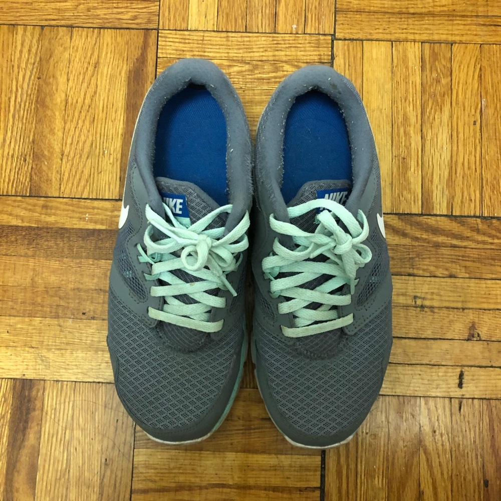 Nike Sneakers Grey Size 7.5